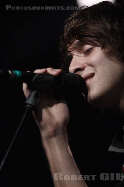 PAOLO NUTINI - 2006-11-06 - PARIS - Elysee Montmartre - 